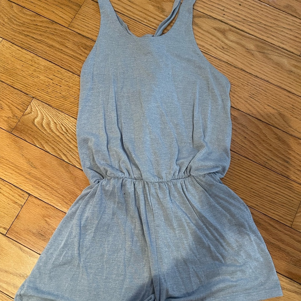Forever 21 Kids Light Gray Romper